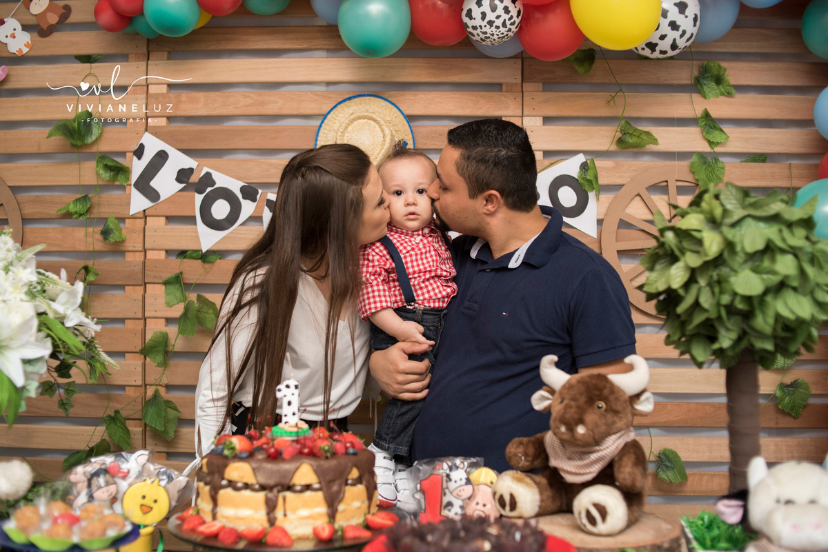 festa infantil fazendinha 1 aninho decoração fazendinha fotografa de aniversario fotografia de aniversario lembrancinha Guaramirim Jaraguá do Sul