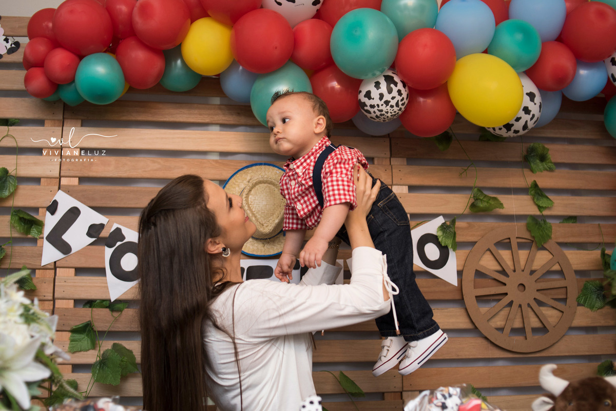 festa infantil fazendinha 1 aninho decoração fazendinha fotografa de aniversario fotografia de aniversario lembrancinha Guaramirim Jaraguá do Sul