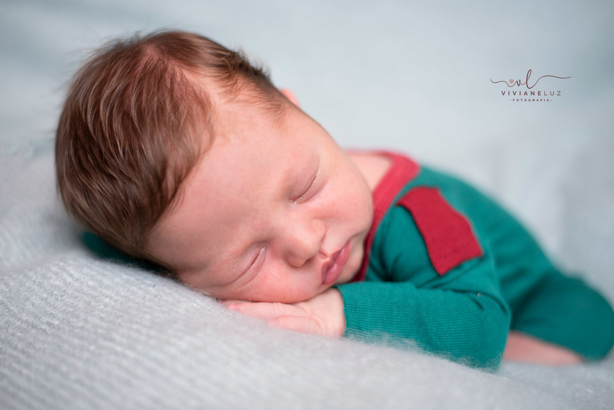fotografia newborn em Guaramirim  recem nascido fotografia infantil fotografia de recem nascido fotografa de guaramirim fotografa de Jaraguá do Sul newborn domiciliar newborn na casa do cliente fotografia em casa