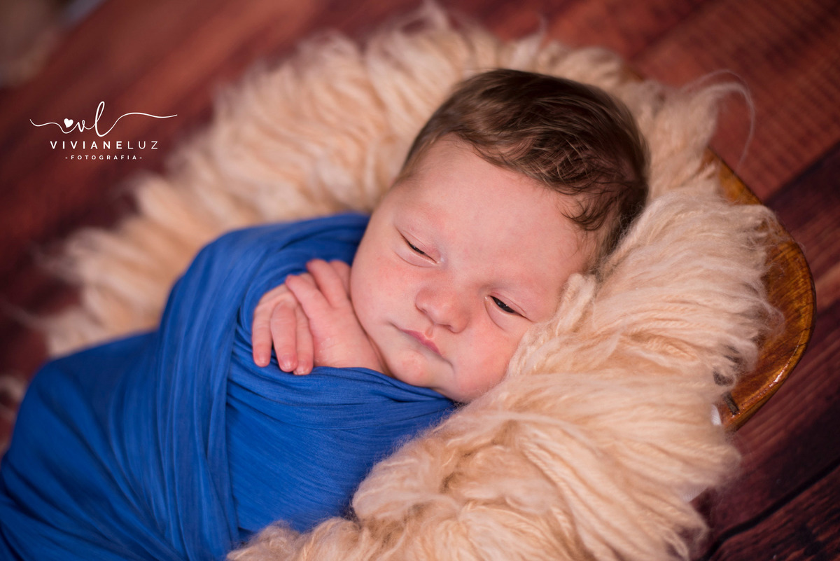 fotografia newborn em Guaramirim  recem nascido fotografia infantil fotografia de recem nascido fotografa de guaramirim fotografa de Jaraguá do Sul newborn domiciliar newborn na casa do cliente fotografia em casa