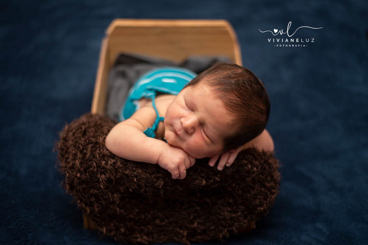 fotografia newborn em Guaramirim  recem nascido fotografia infantil fotografia de recem nascido fotografa de guaramirim fotografa de Jaraguá do Sul newborn domiciliar newborn na casa do cliente fotografia em casa