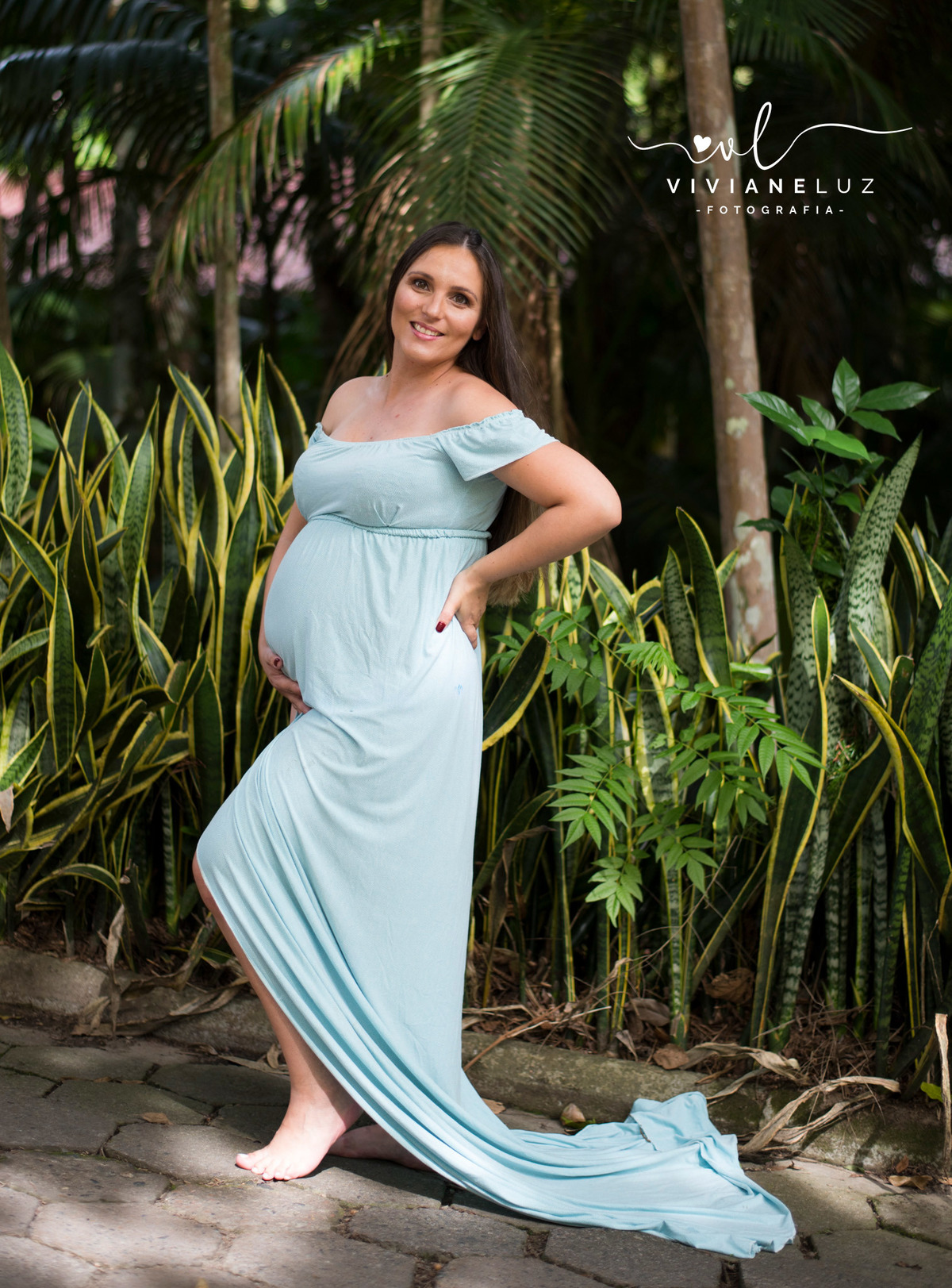 gestante fotografa de guaramirim familia pets ensaio externo de gestante natureza campo mae de menino mae de menina bebe arco iris vestido arco iris vestido gestante