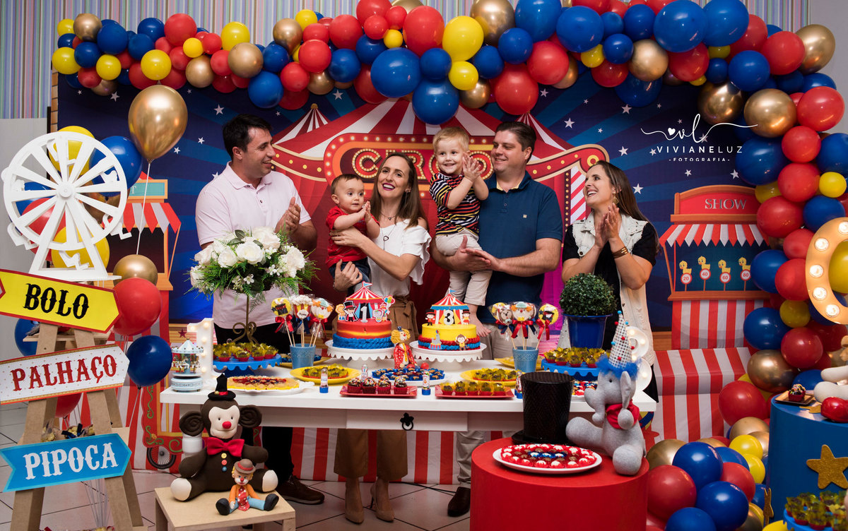 festa infantil circo decoração circo fotografa de aniversario fotografia de aniversario lembrancinha Guaramirim Jaraguá do Sul