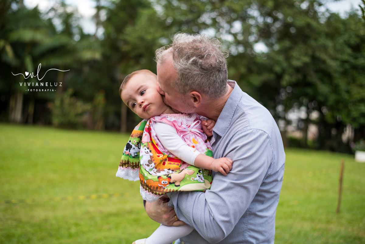 festa infantil fazendinha 1 aninho decoração fazendinha fotografa de aniversario fotografia de aniversario lembrancinha Guaramirim Jaraguá do Sul
