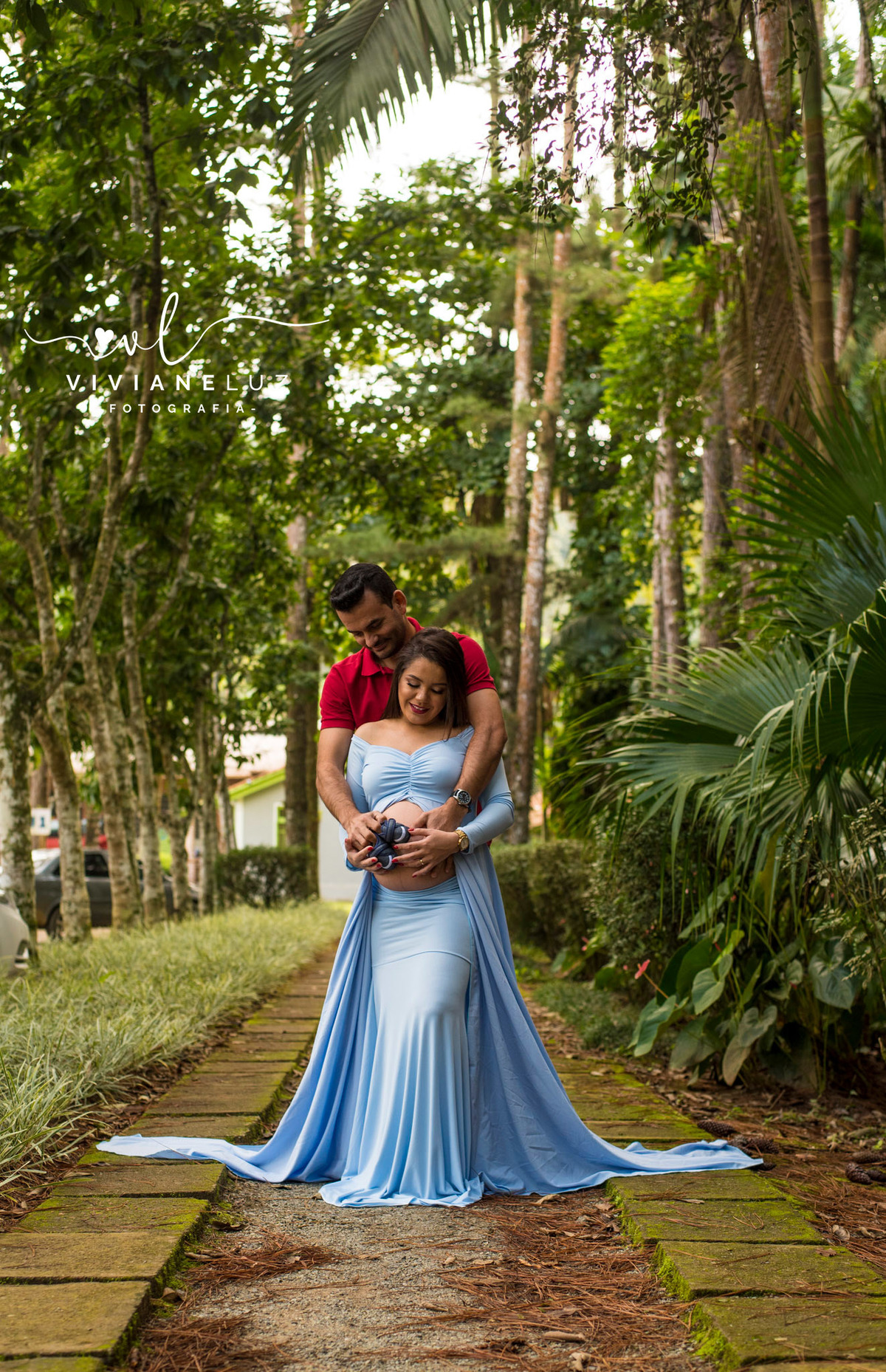 gestante fotografa de guaramirim familia pets ensaio externo de gestante natureza campo mae de menino mae de menina bebe arco iris vestido arco iris vestido gestante parque malwee