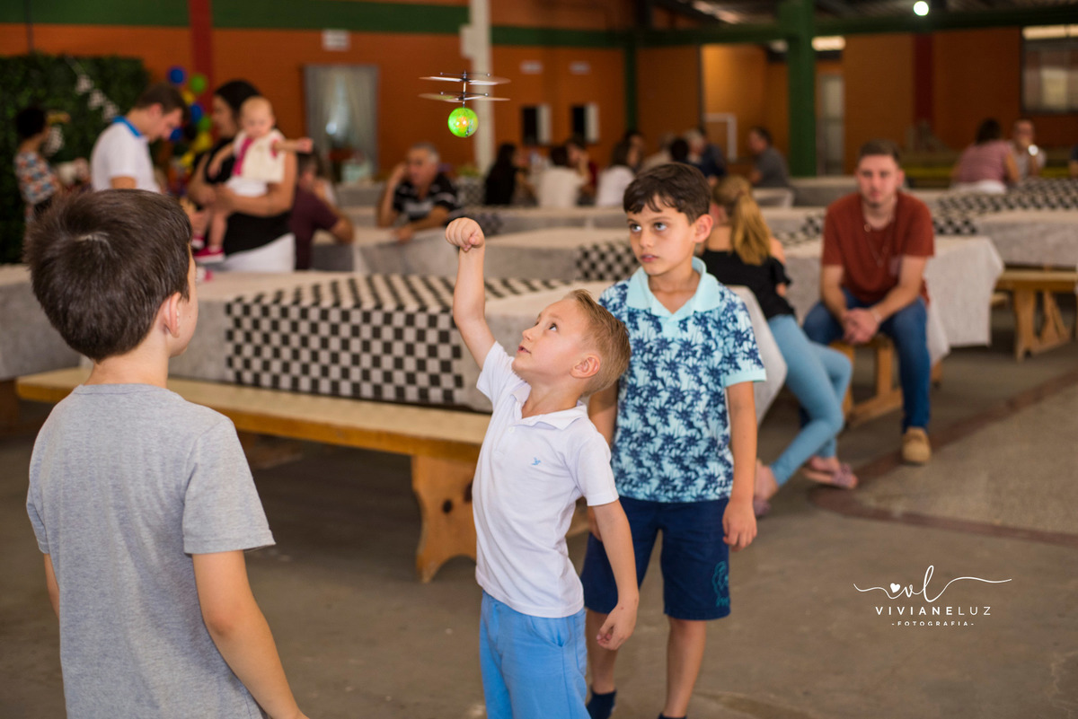 festa infantil hot weels 5  aninhos decoração hot weels fotografa de aniversario fotografia de aniversario lembrancinha Guaramirim Jaraguá do Sul