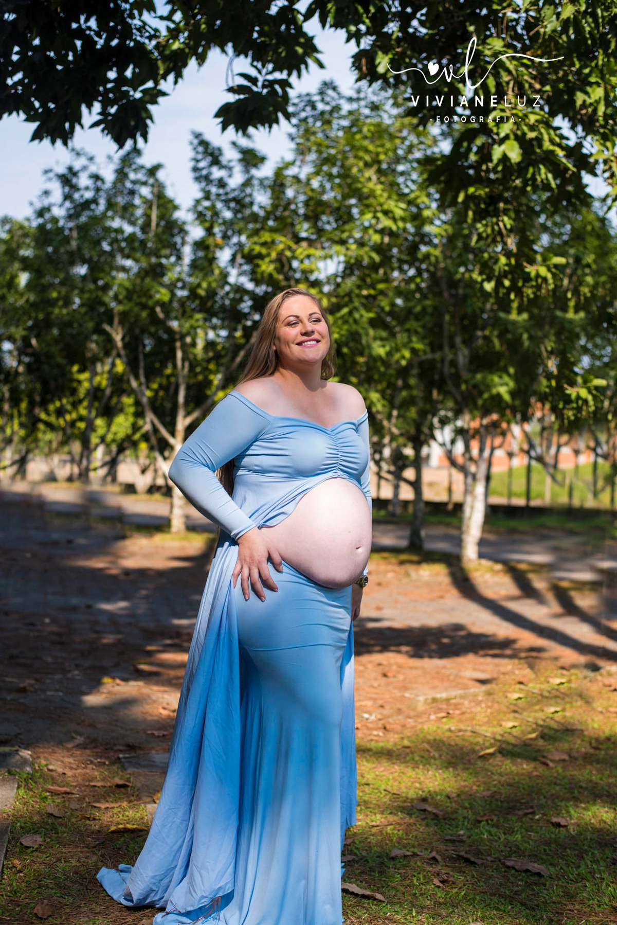 gestante fotografa de guaramirim familia pets ensaio externo de gestante natureza campo mae de menino mae de menina bebe arco iris vestido arco iris vestido gestante parque malwee