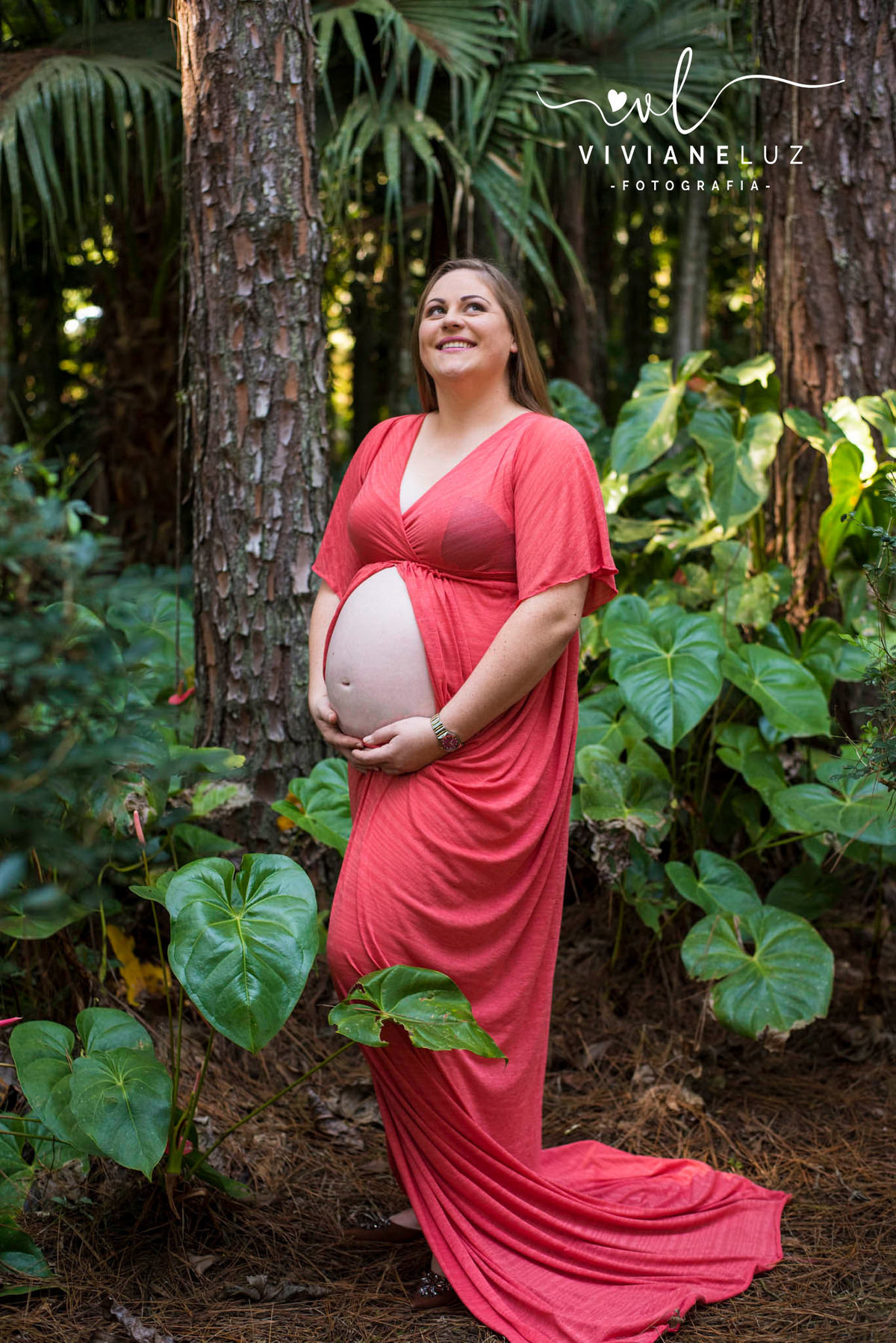 gestante fotografa de guaramirim familia pets ensaio externo de gestante natureza campo mae de menino mae de menina bebe arco iris vestido arco iris vestido gestante parque malwee