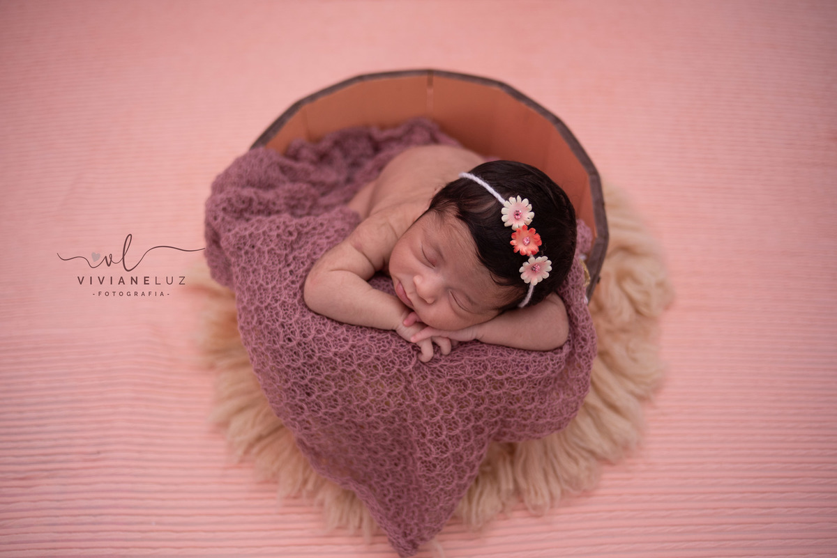 fotografia newborn em Guaramirim  recem nascido fotografia infantil fotografia de recem nascido fotografa de guaramirim fotografa de Jaraguá do Sul newborn domiciliar newborn na casa do cliente fotografia em casa