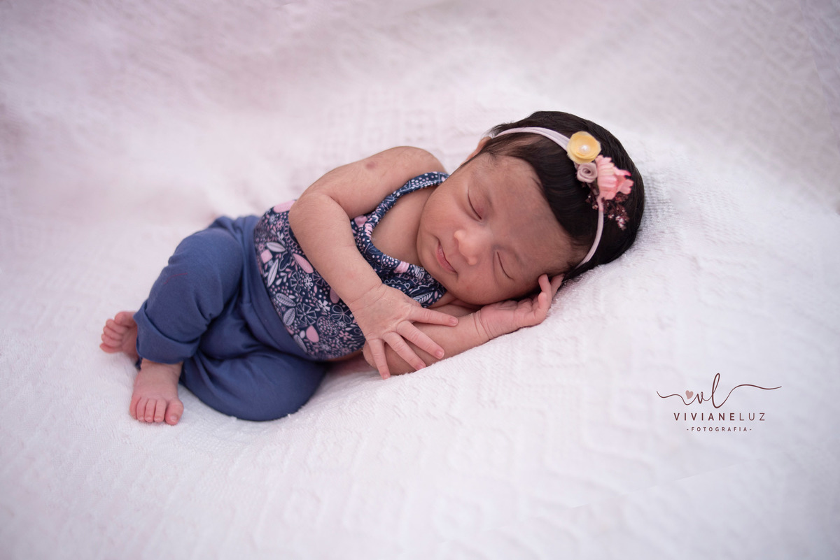 fotografia newborn em Guaramirim  recem nascido fotografia infantil fotografia de recem nascido fotografa de guaramirim fotografa de Jaraguá do Sul newborn domiciliar newborn na casa do cliente fotografia em casa