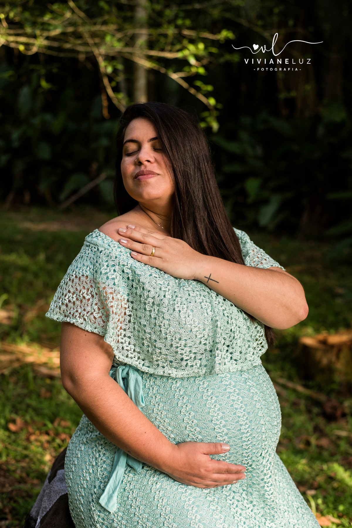 ensaio gestante gravida fotografia de gestante fotos fotografa de Guaramirim Jaraguá do Sul e região mãe de menino figurino para ensaio gestante ensaio gestante no parque malwee