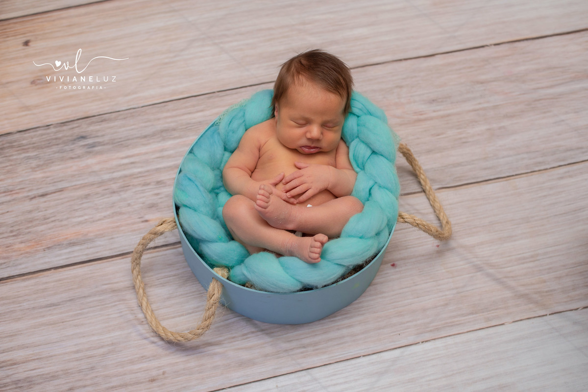 Fotografia infantil recem nascido newborn Davi Lucca 11 dias fotografa de guaramirim jaragua do sul e região ensaio domiciliar de bebê viviane luz fotografa