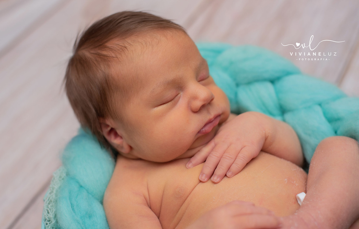 Fotografia infantil recem nascido newborn Davi Lucca 11 dias fotografa de guaramirim jaragua do sul e região ensaio domiciliar de bebê viviane luz fotografa