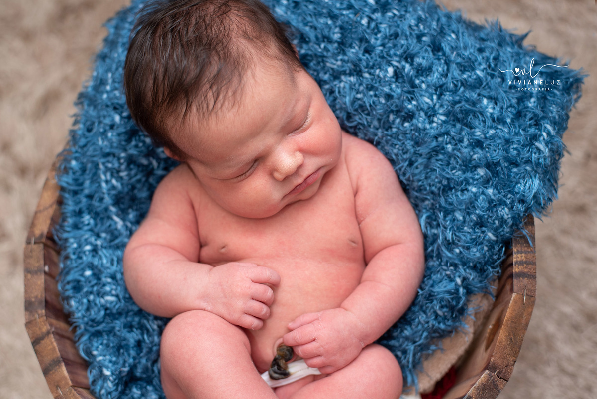 ensaio newborn a domicilio casa do cliente fotografa de guaramirim fotografa de recem nascidos