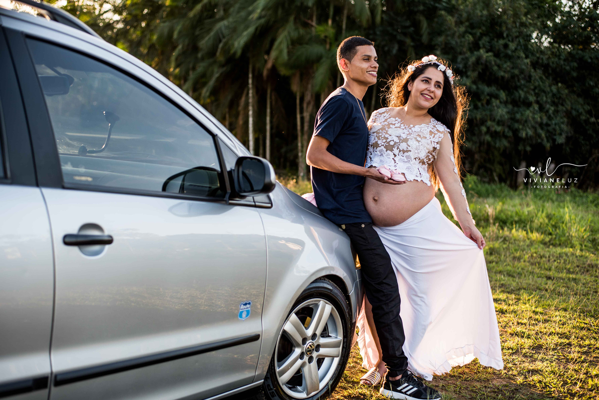 ensaio-gestante-natureza-guaramirim-jaragua do sul- fotografa de guaramirim-figurino fotos gestante-mãe de menina-por do sol-book de gestante