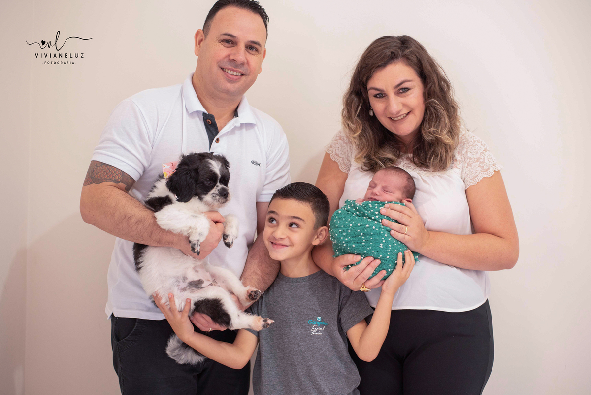 ensaio newborn matteo 10 dias recem nascido de garuva fotografa de guaramirim fotografa de newborn fotografa de recem nascido mae de menino newborn em casa viviane luz fotografias de guaramirim jaragua do sul e regiao