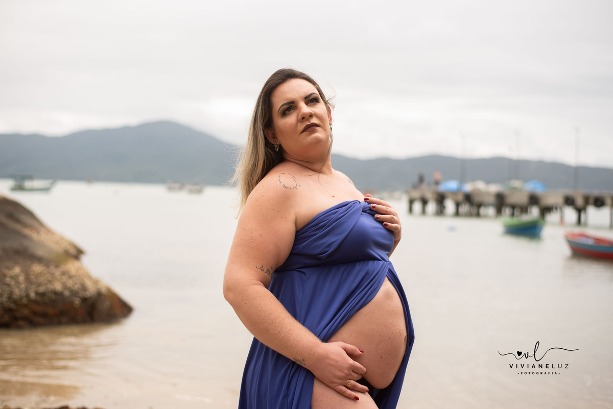 ensaio gestante praia de bombinhas casa blanca guest house viviane luz fotografa de gestantes fotografa de jaragua do sul e guaramirim mae de menina ensaio gestante de lingerie 