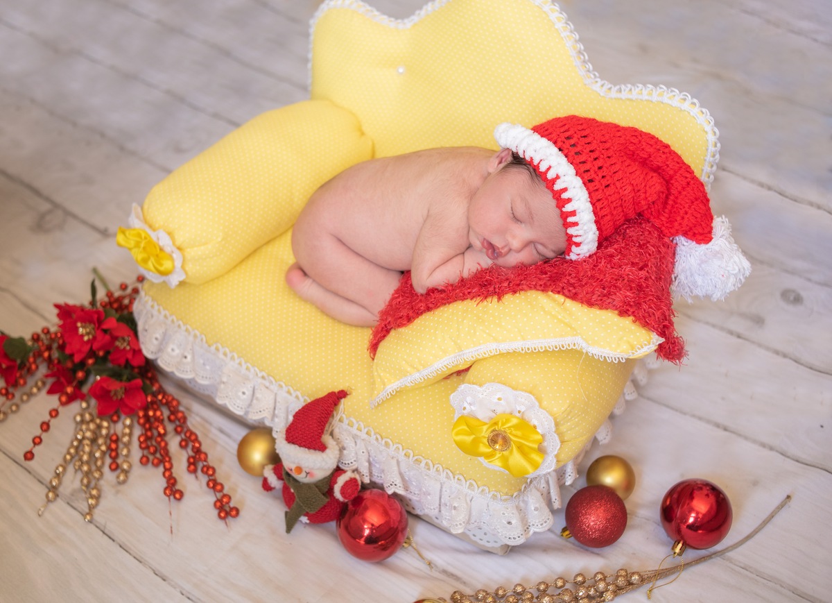 fotografia newborn fotografia infantil fotografa de guaramirim fotografa de jaragua do sul ensaio newborn em casa ensaio recem nascido viviane luz fotografias