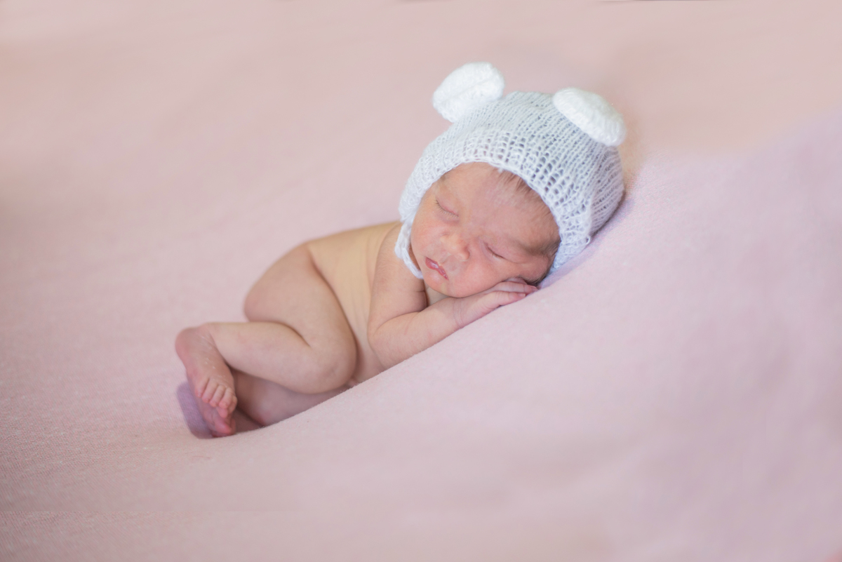 ensaio newborn em casa ensaio domiciliar newborn responsavel viviane luz fotografias fotografa de jaragua do sul e guaramirim