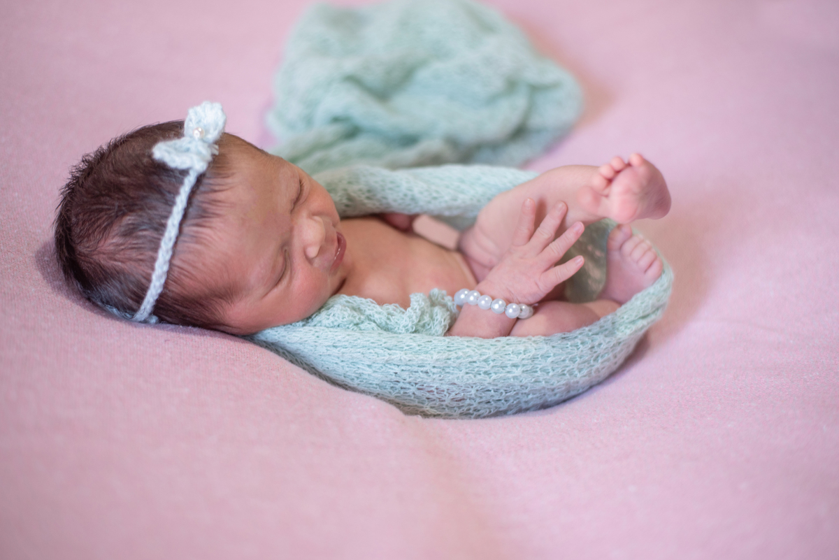 ensaio newborn em casa ensaio domiciliar newborn responsavel viviane luz fotografias fotografa de jaragua do sul e guaramirim