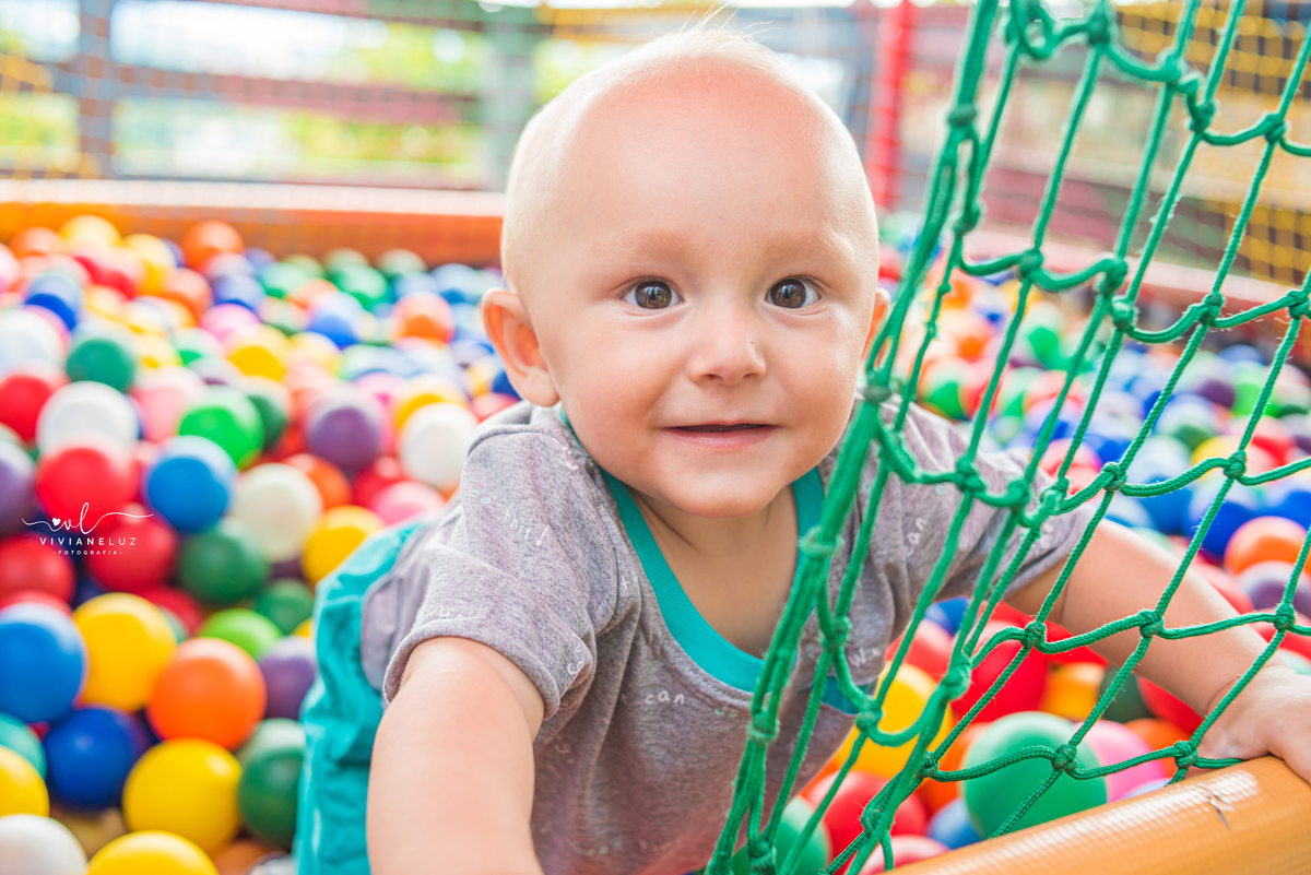 festa infantil tema praia fotografia infantil fotografa de aniversario fotografa de jaragua do sul fotografa de guaramirim gabriel fez 1 aninho