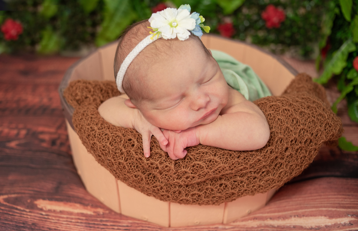 fotografia infantil ensaio newborn em casa fotografa de newborn jaragua do sul fotografa de newborn barra velha fotografa de newborn guaramirim viviane luz fotografias