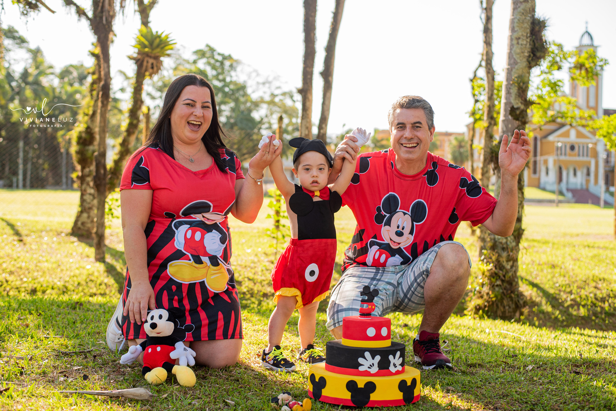 fotografia de aniversario 3 aninhos valentim aniversario 3 anos tema mickey mouse fotografa de festa infantil de guaramirim fotografa de jaragua do sul