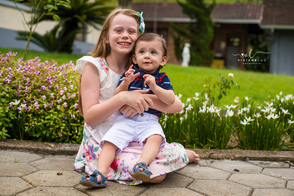 ensaio fotografico de irmãos ensaio de familia fotografia em jaragua do aul