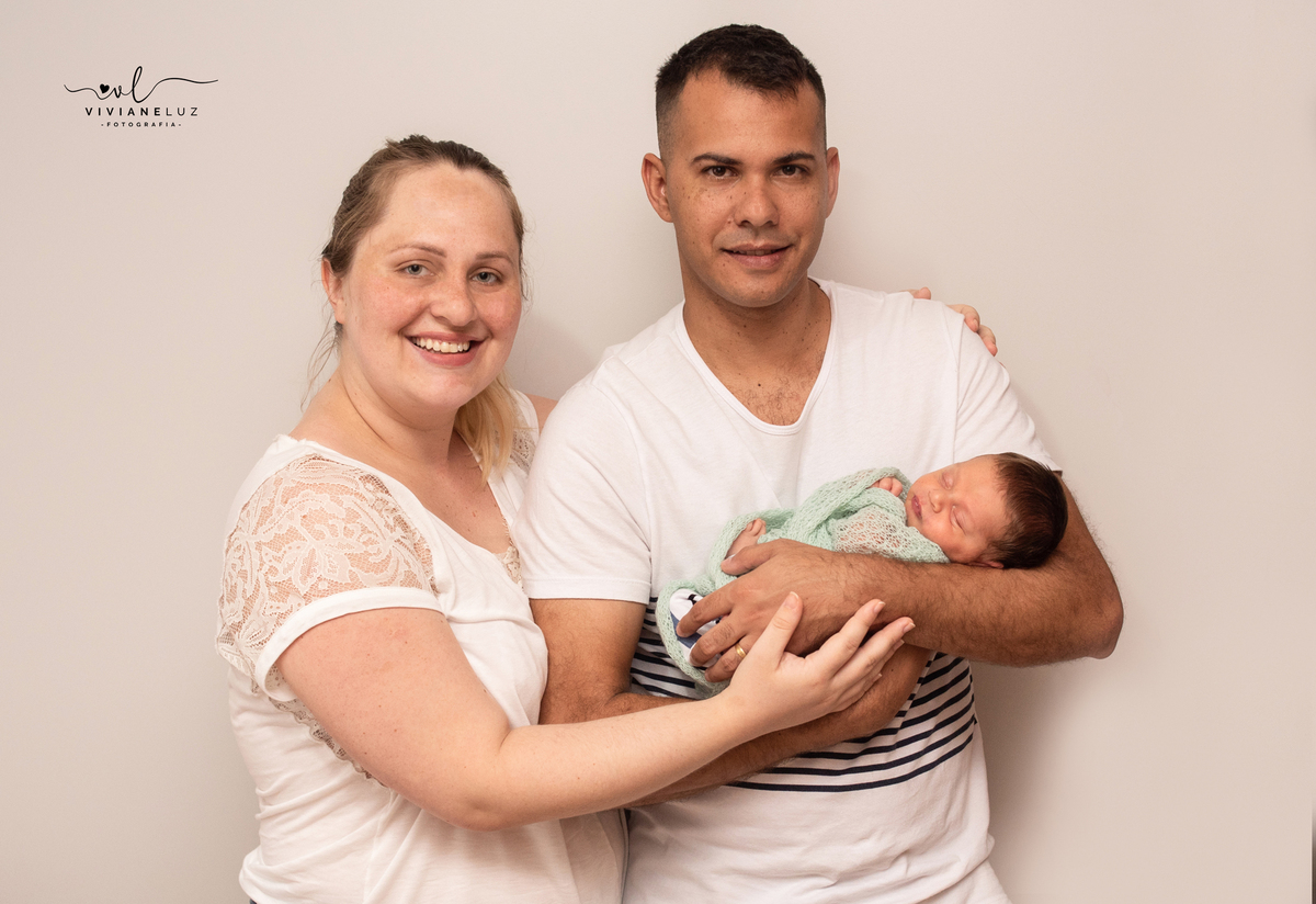 foto newborn com os pais