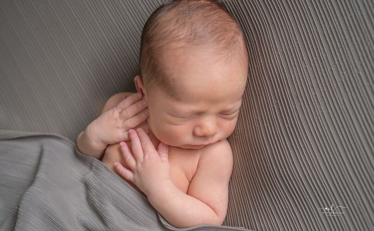 fotografia newborn na casa do cliente