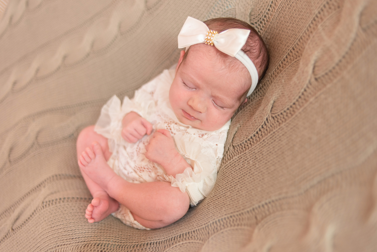 fotos de newborn fotografa viviane luz de guaramirim
