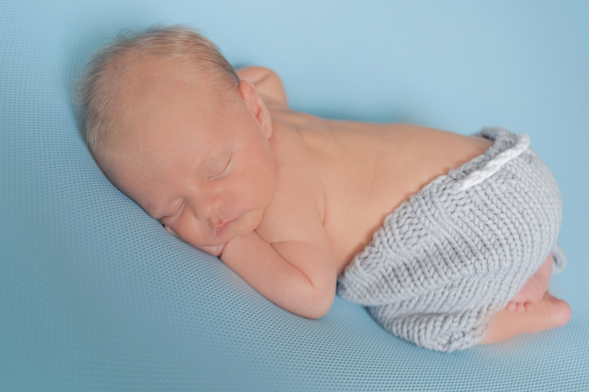 Ensaio newborn Lucca 8 dias em casa