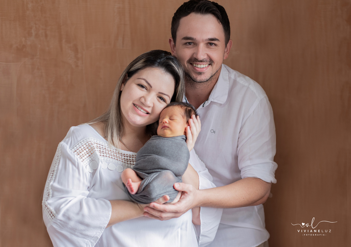 dia da familia com recem nascido