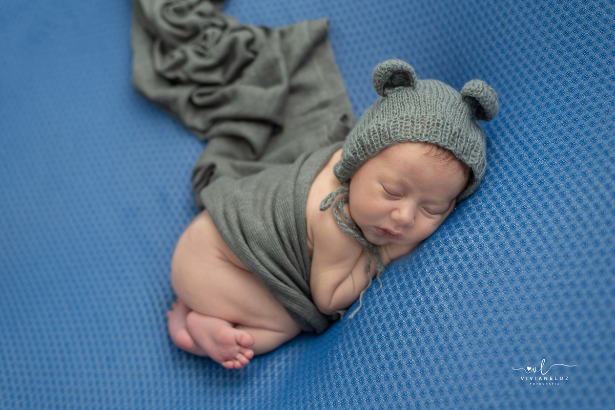 ensaio de ursinho lindo newborn fotografa de guaramirim newborn em casa