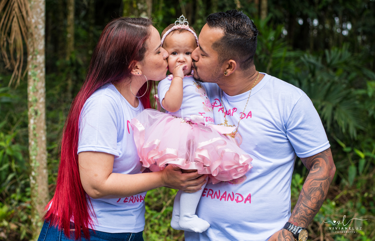 princesa fefe fernanda com saia de tule e bory bordado ensaio de 1 aninho