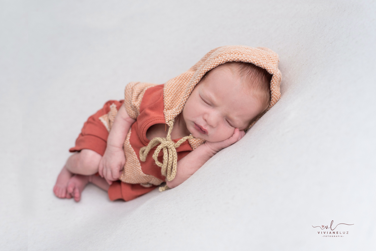 fotografa de guaramirim vai até a casa do cliente pra realizar sessão de recem nascido