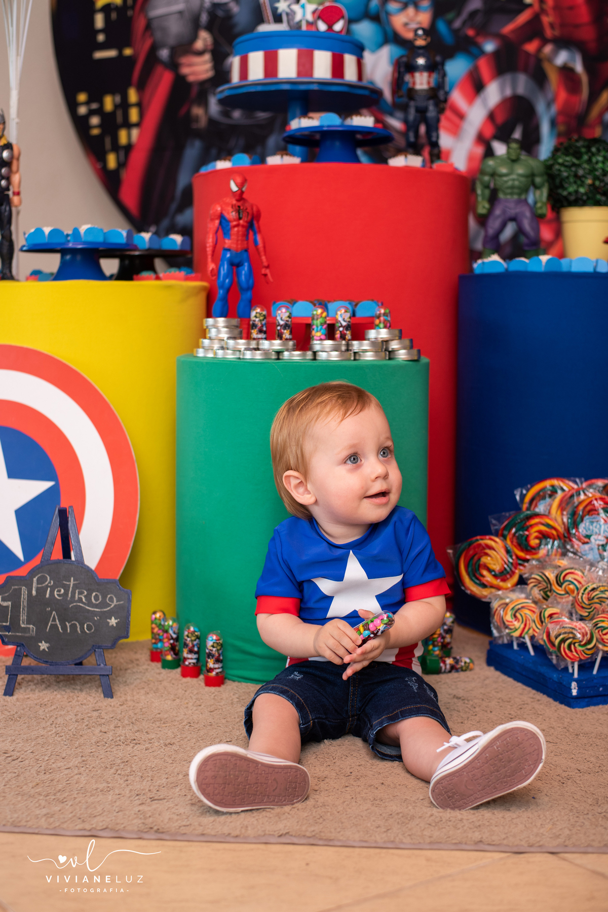 primeiro aninho Pietro com vingadores