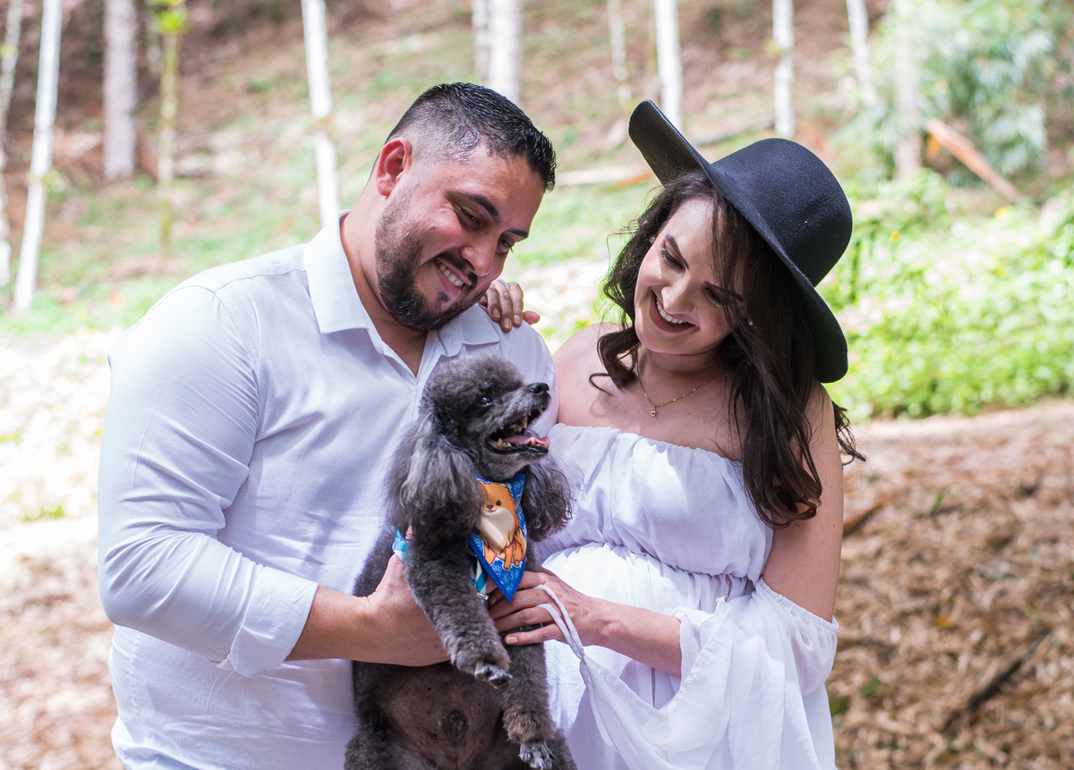 ensaio gestante com participação do pet ensaio com cachorro gestantes