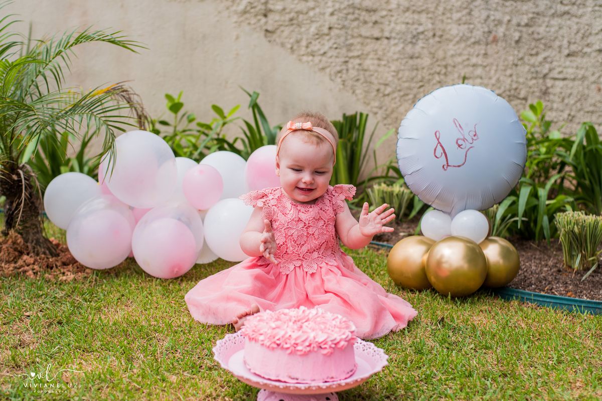 ensaio com o bolo smash the cake fotografia de ensaio infantil