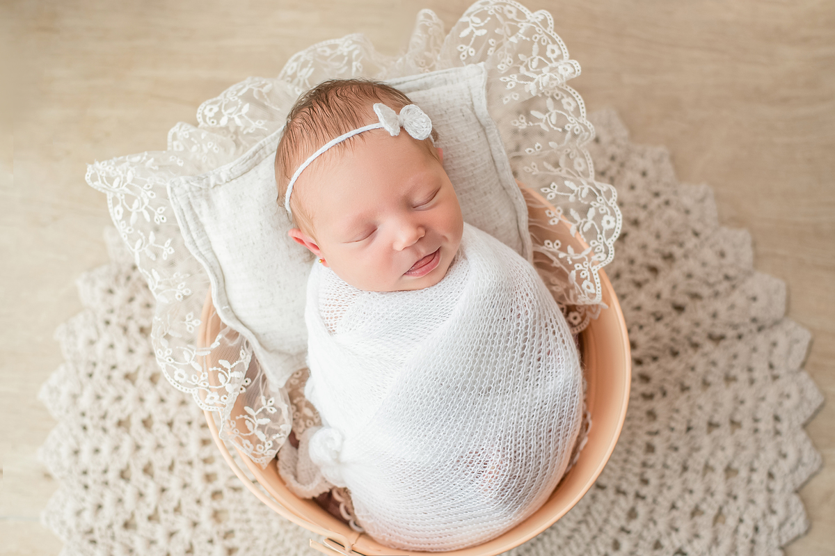 o sorrisinho mais gostoso ensaio newborn em casa boho