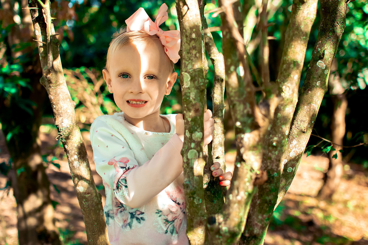Catarina se divertindo na sua sessão em Nova Petrópolis.