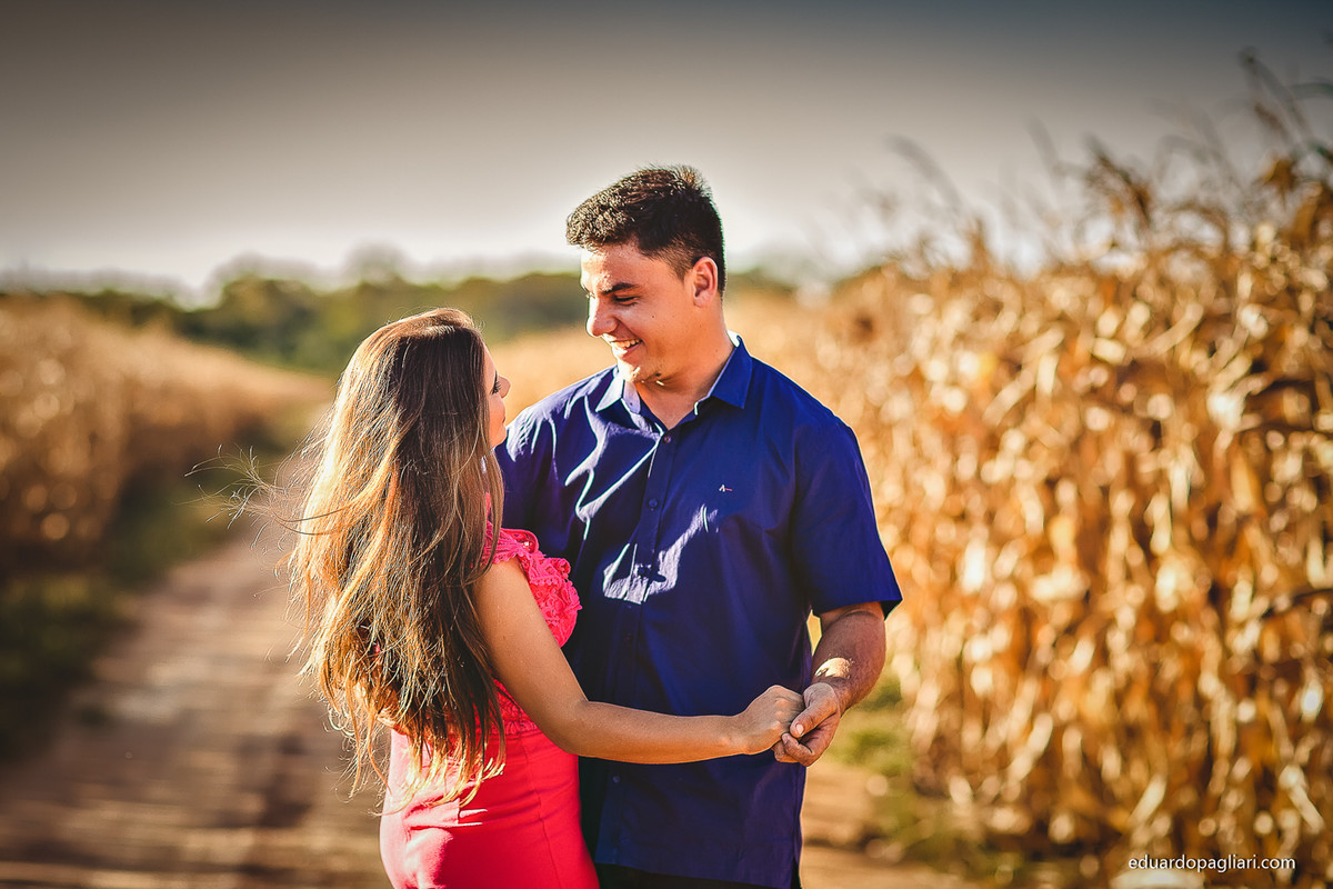 fotos de casamento com milho seco