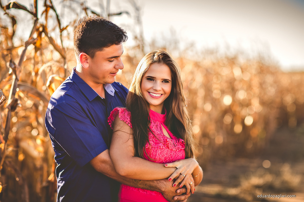 fotos de casamento com milho seco