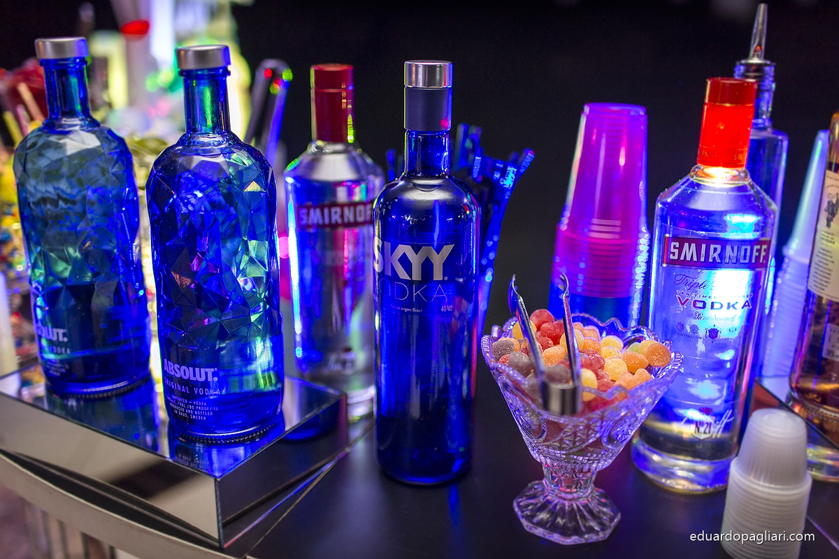 tribos bartender por eduardo pagliari