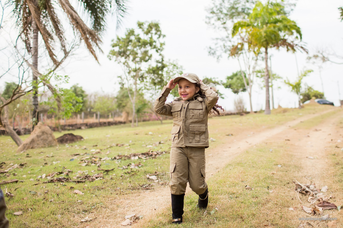 ensaio de casamento com bombeiro