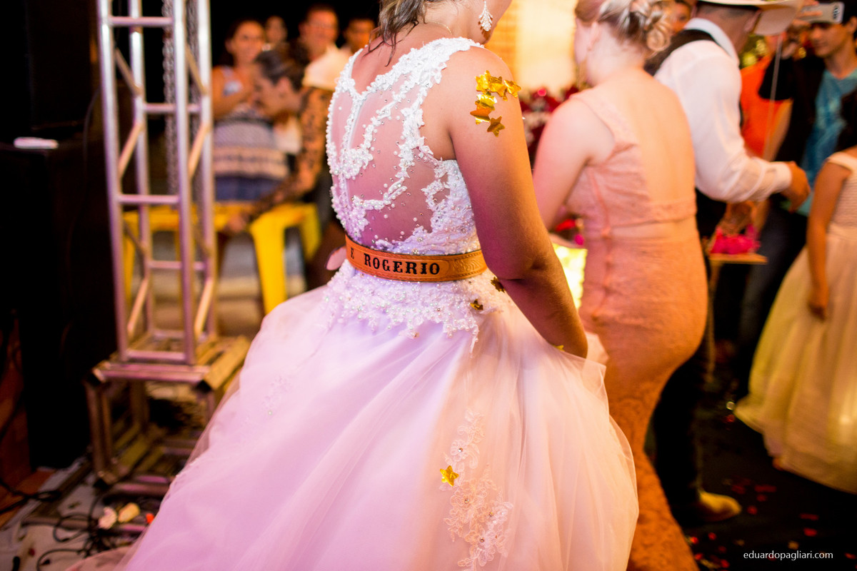 casamento casal chorando