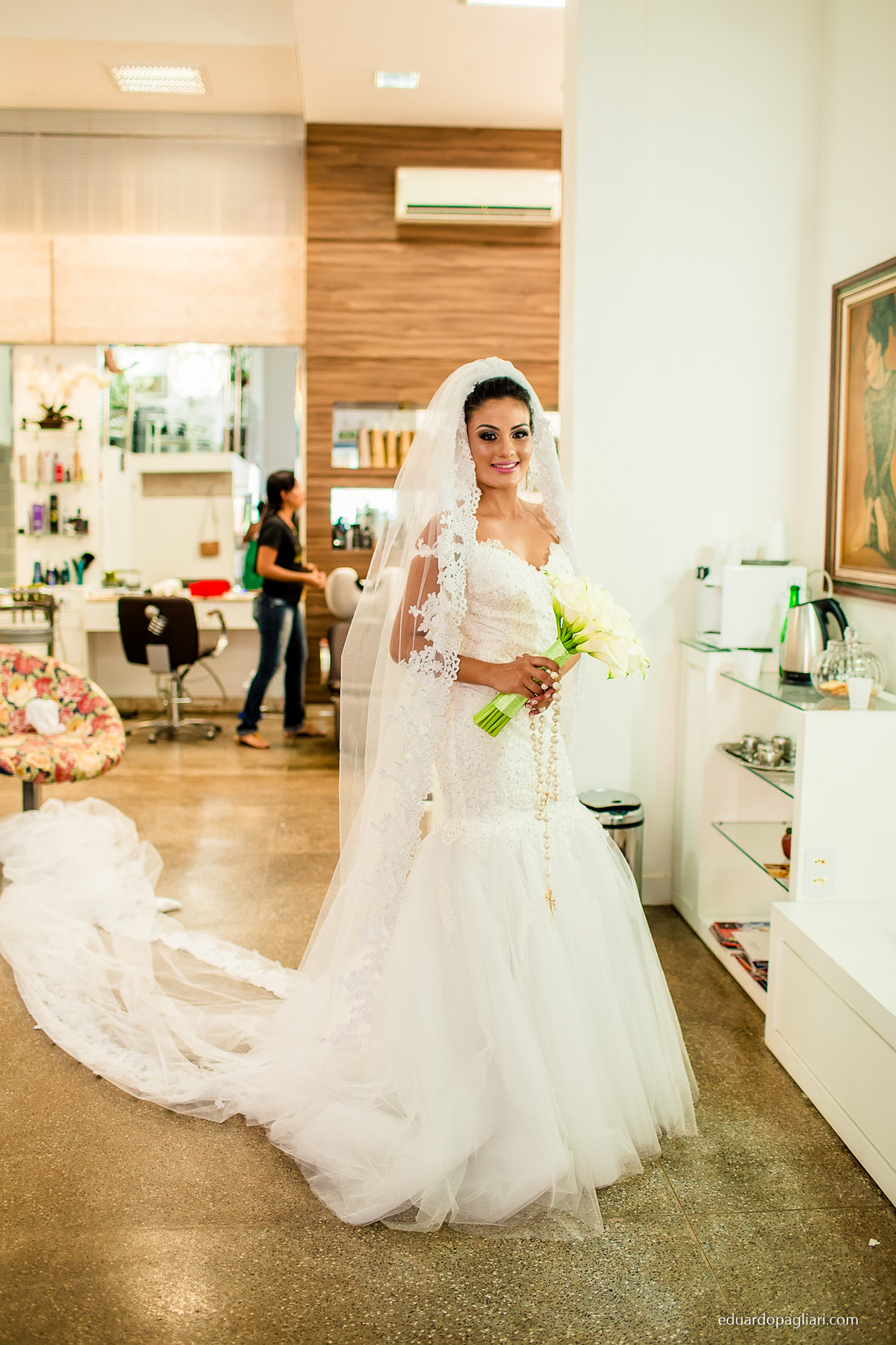 noiva fazendo brinde em colider mato grosso