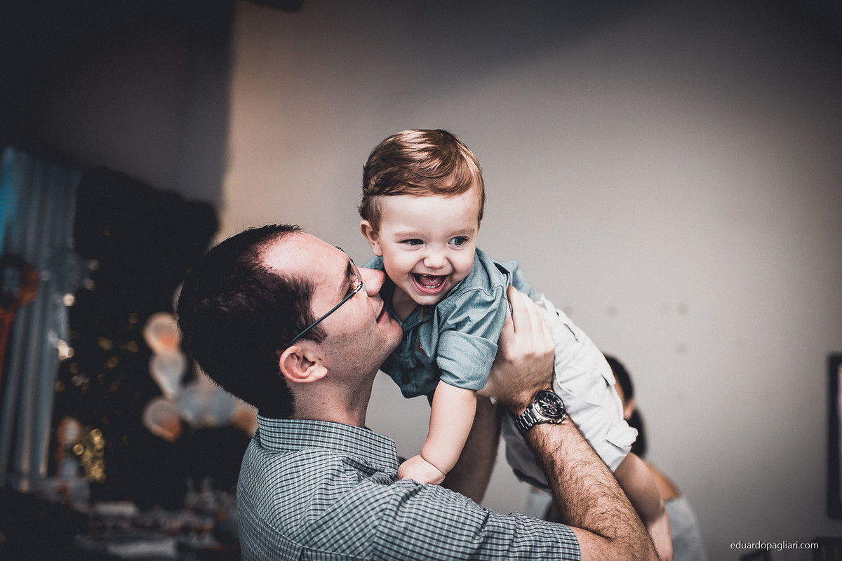 aniversario de um aninho com decoração de pipa