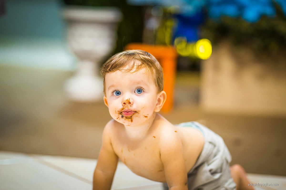 aniversario de um aninho com decoração de pipa