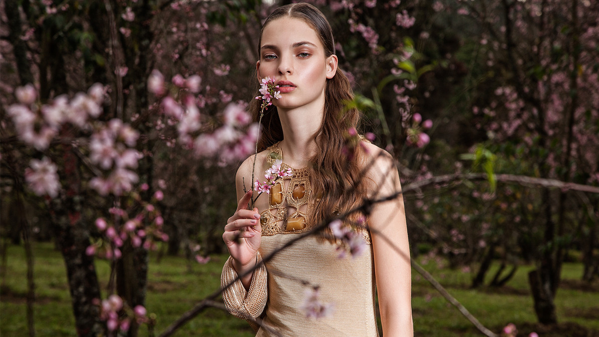 Editorial realizado com Voz